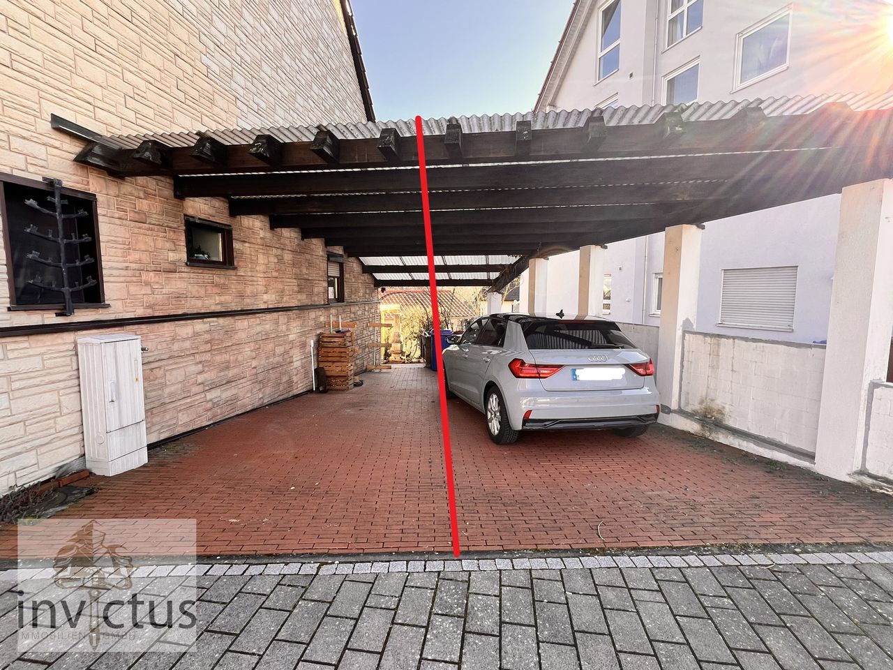 Carport - Stellplatz rechts