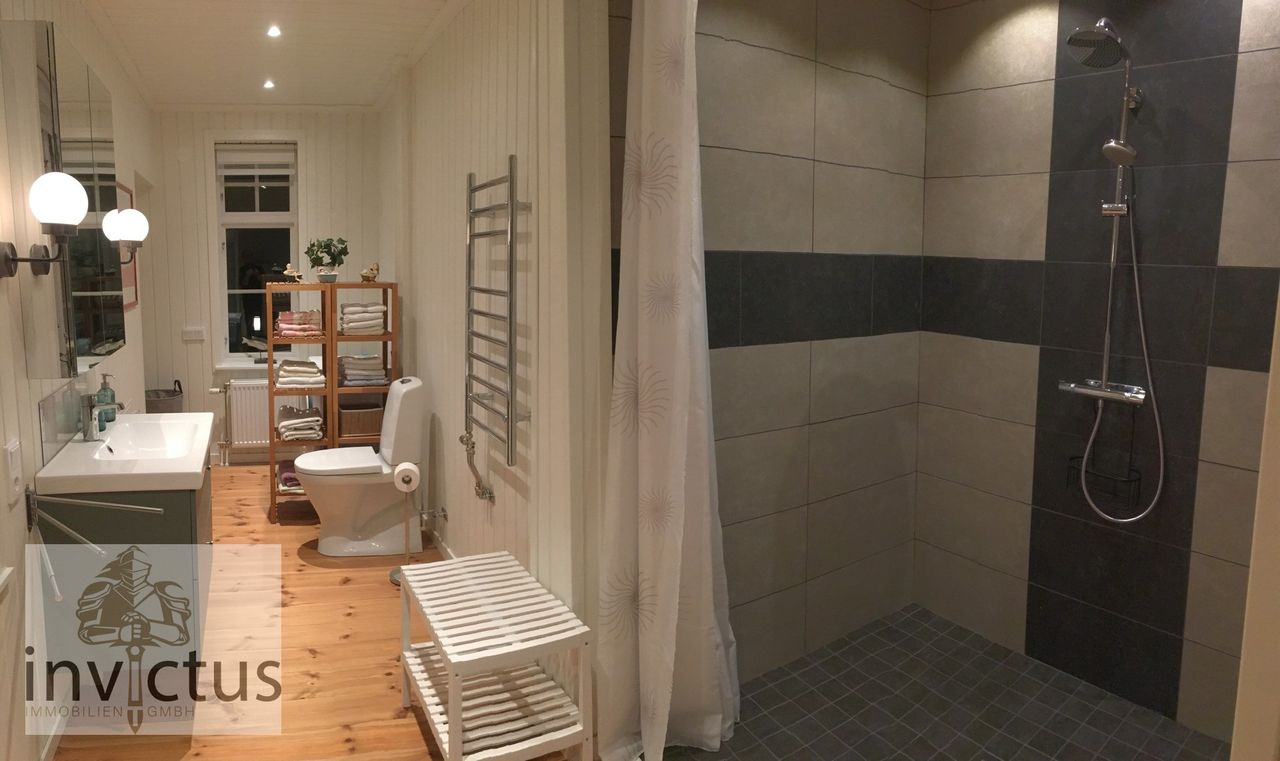 Whg. EG - Badezimmer m. Dusche